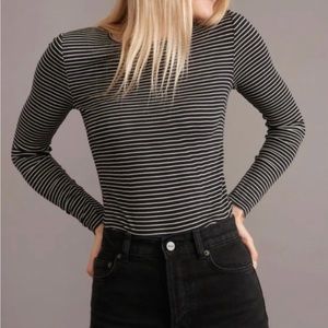Marine Layer Top Shirt Black/White Striped Base Layer Shirt Long Sleeve